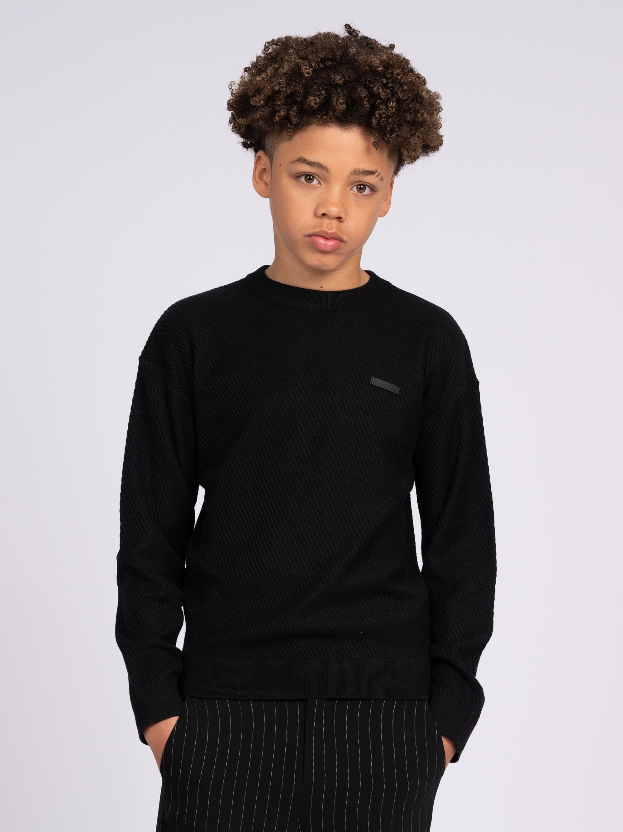 Ribbed sweater with logo