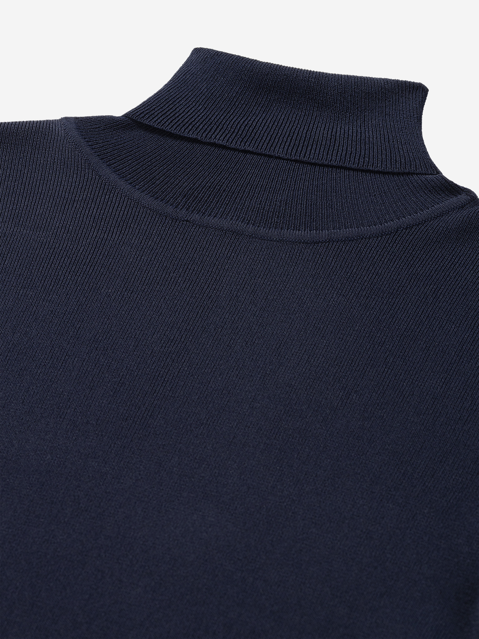 Ribbed top with turtleneck